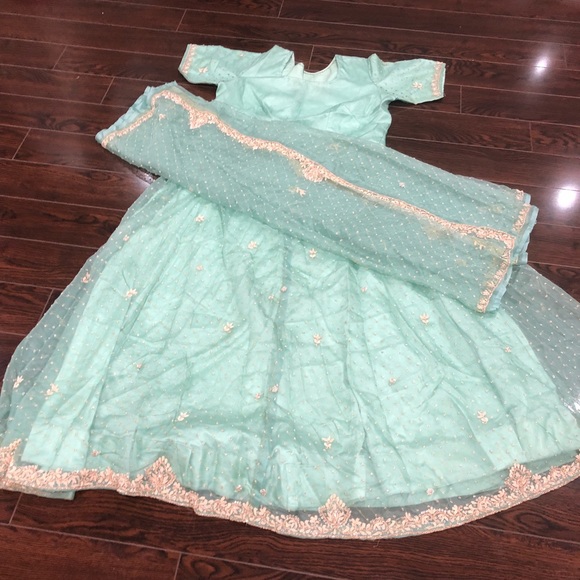 India dress - Picture 6 of 8